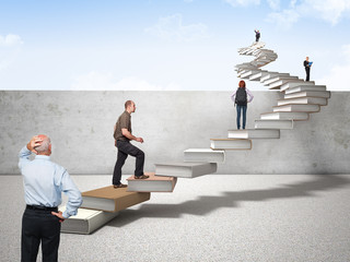 三轮摩托车带离合和没离合有什么区别