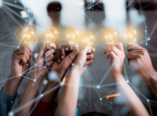 世界十大名牌汽车的牌子？